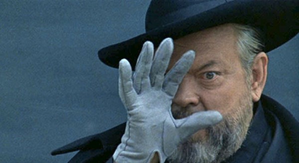 Watch: Orson Welles, ‘F for Fake,’ and the Art of the Video Essay